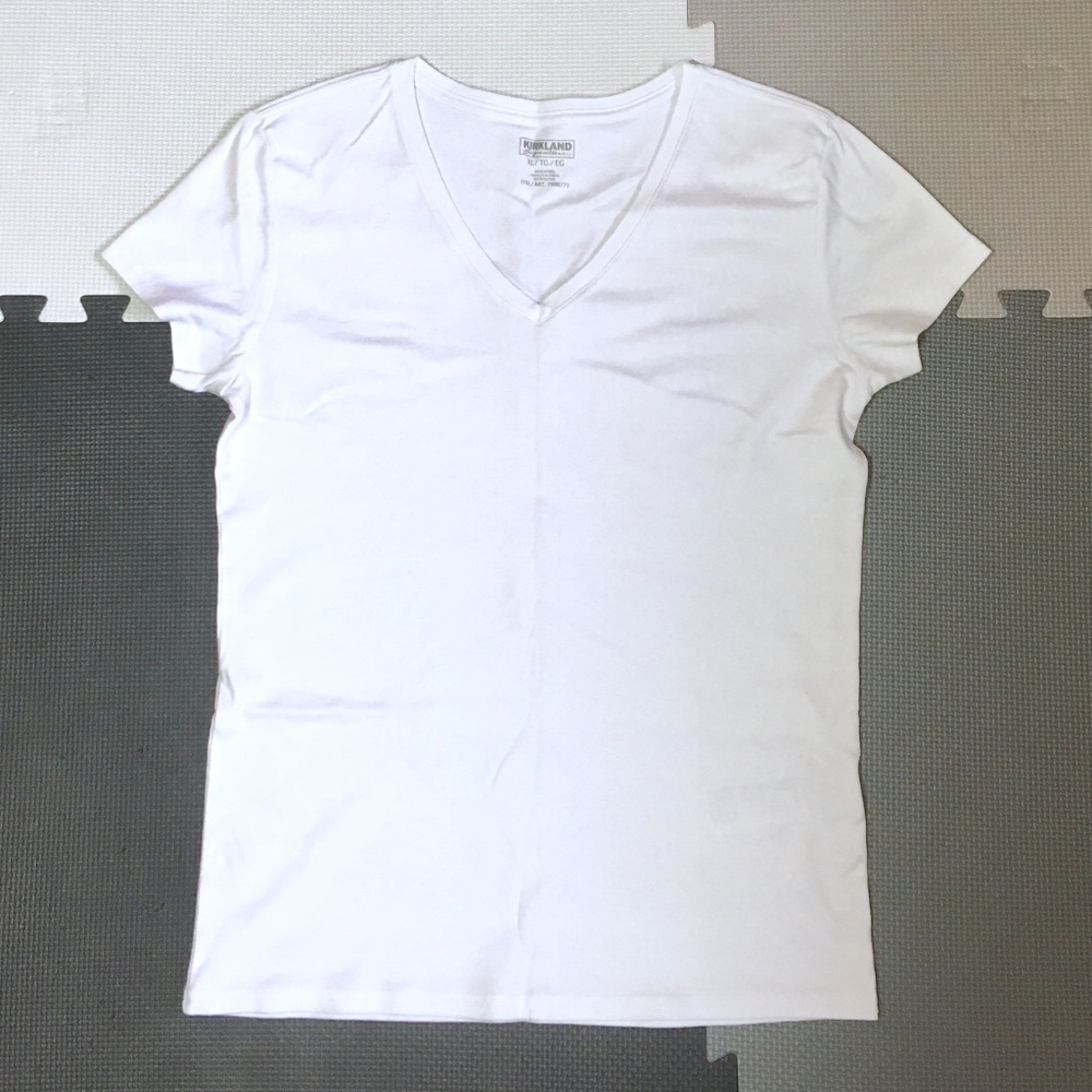 Kirkland women’s V-neck short sleeve Tee